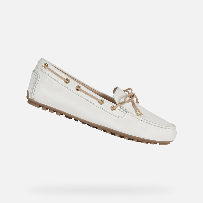 Geox® LEELYAN: Women's Off White Boat Loafers Geox ® SS23