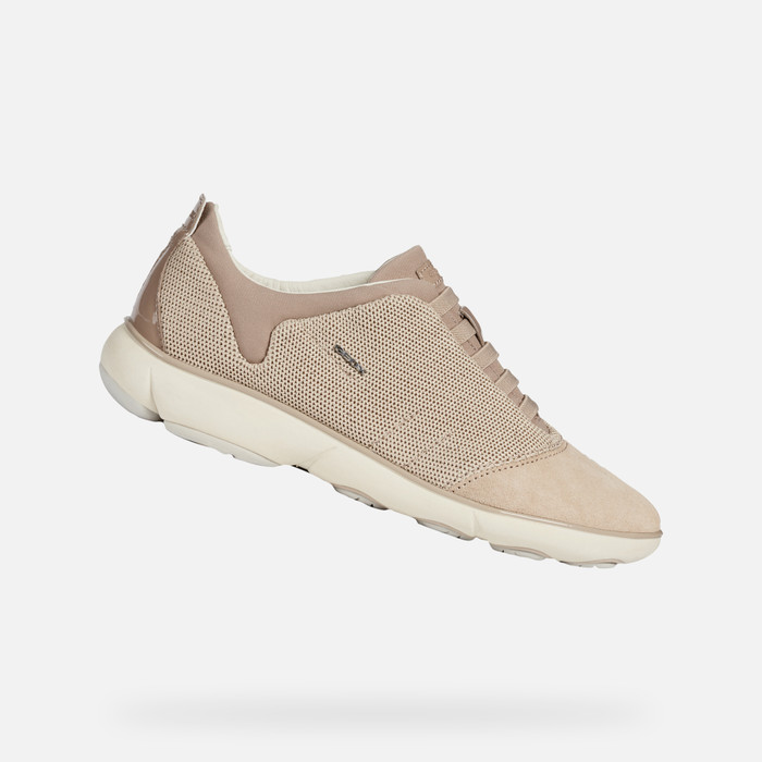 Geox® NEBULA: Zapatillas Sin Cordones Beige Mujer |