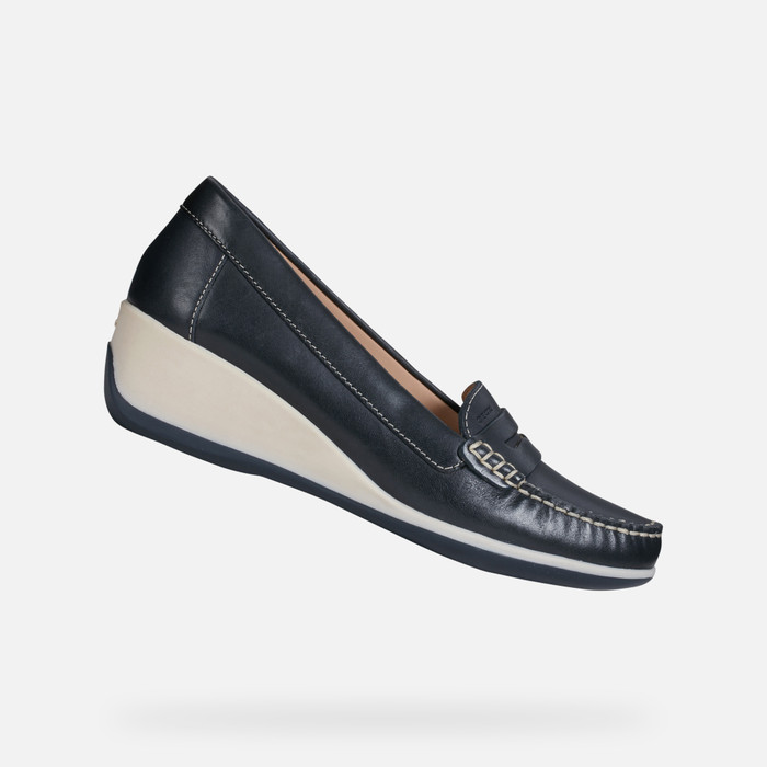 Geox® ARETHEA Woman: Navy Loafers | Geox®