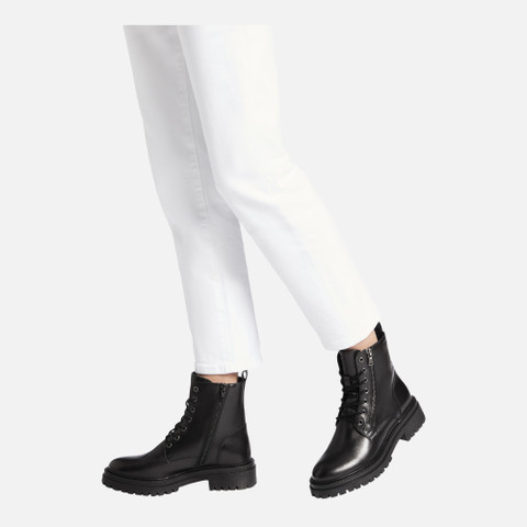 Botas tornozelo com atacadores IRIDEA MULHER Preto - image number 1 | GEOX