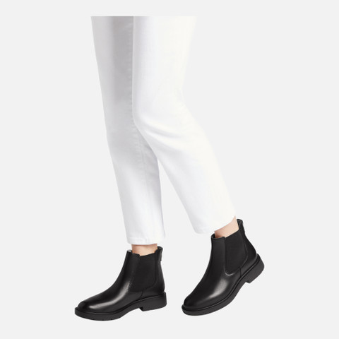 Chelsea boots SPHERICA EC1 WOMAN Black - image number 1 | GEOX