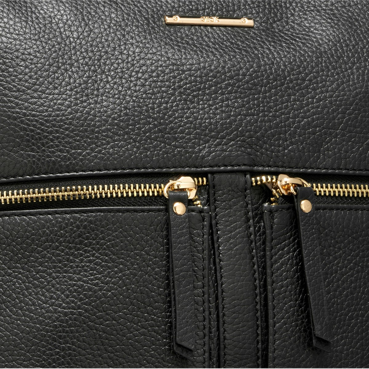 irenie woman — black