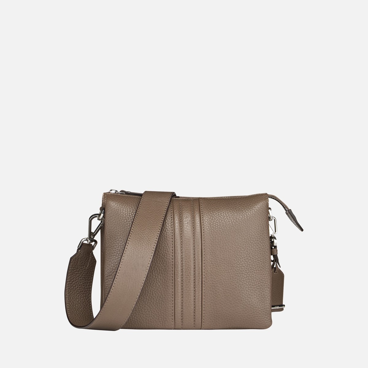 clarissy woman — dove_grey