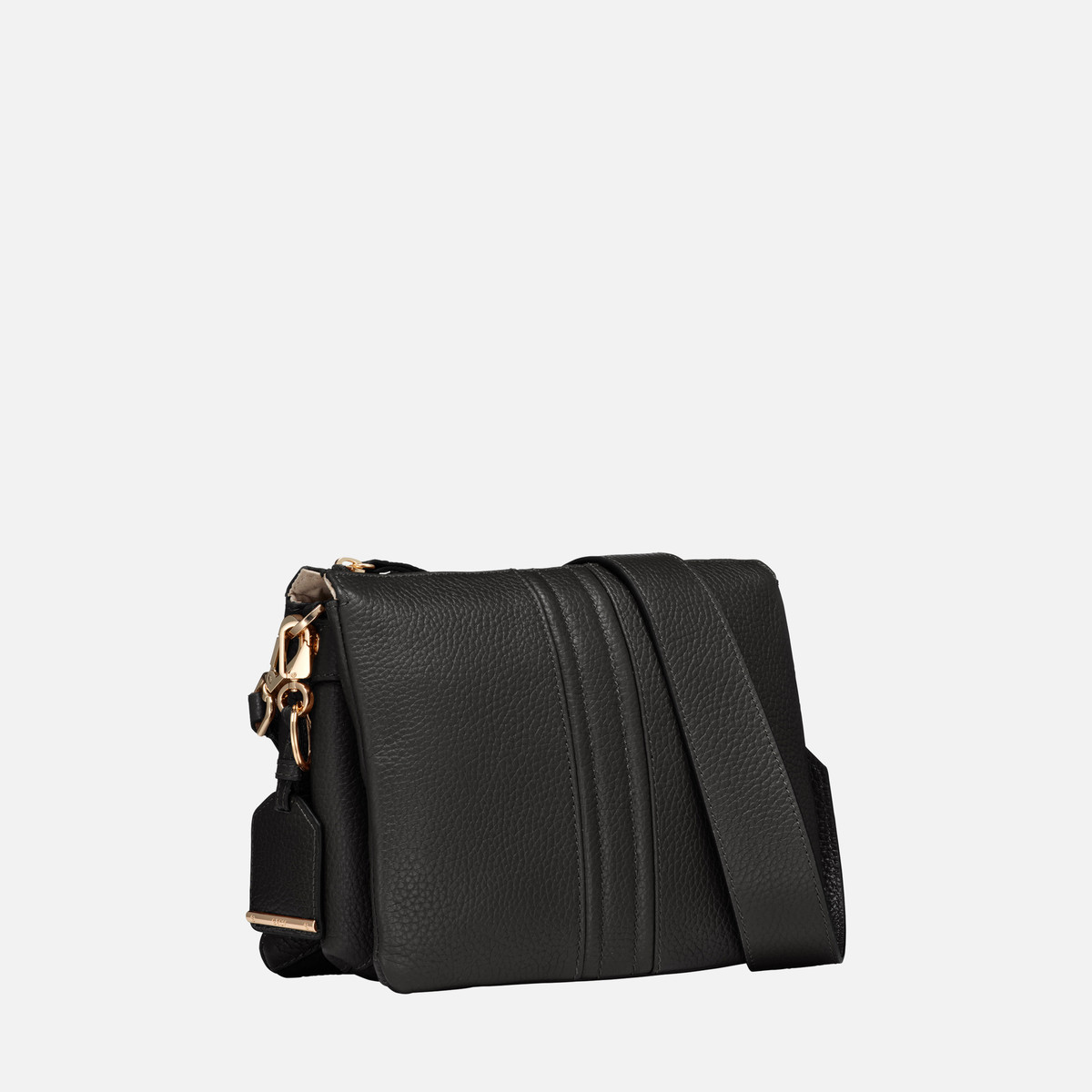 clarissy woman — black