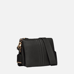 clarissy woman — black 3