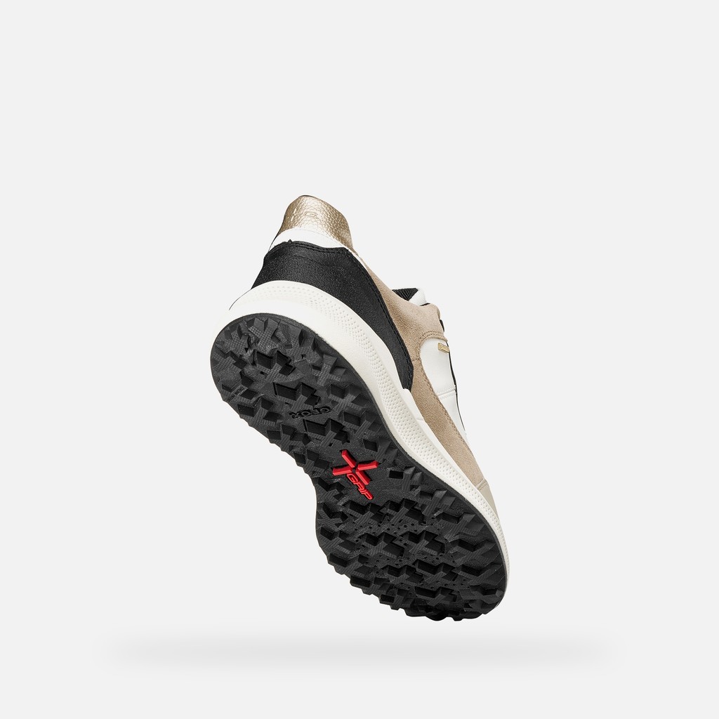 Zapatillas impermeables PG1X ABX MUJER Blanco/Beige claro - image number 1 | GEOX