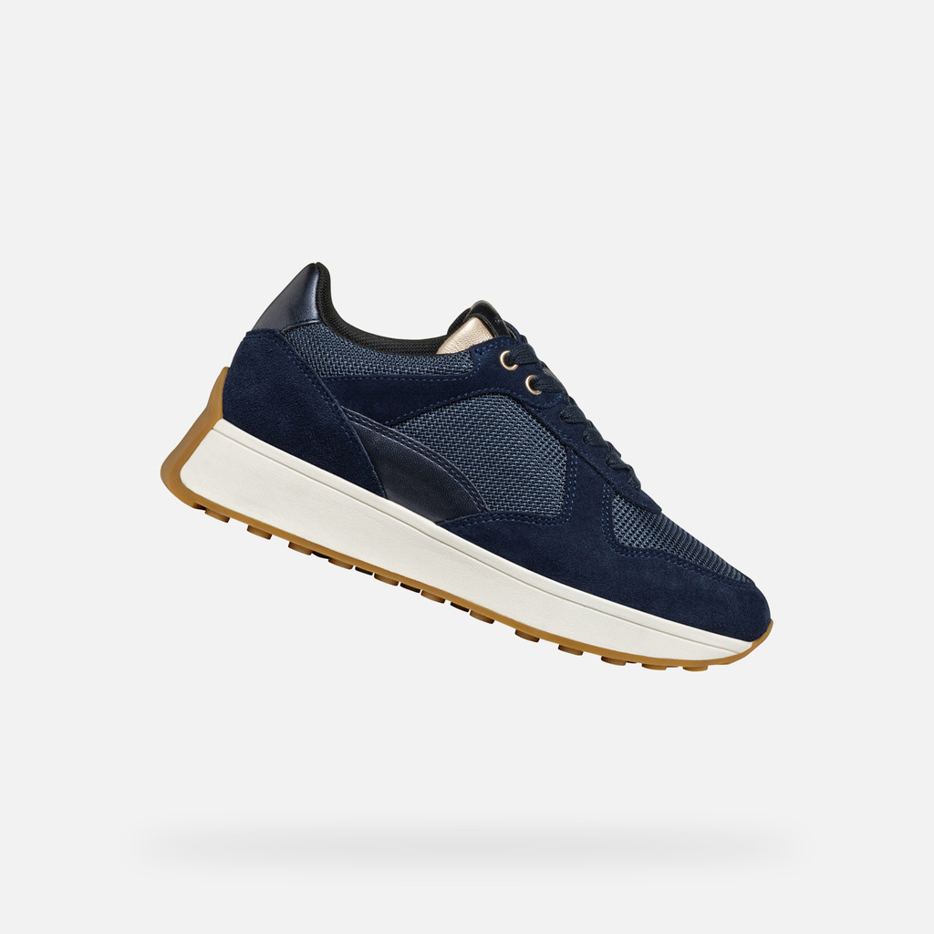 Geox® AMABEL WOMAN: Dark Jeans/Navy Low Top Sneakers | Geox