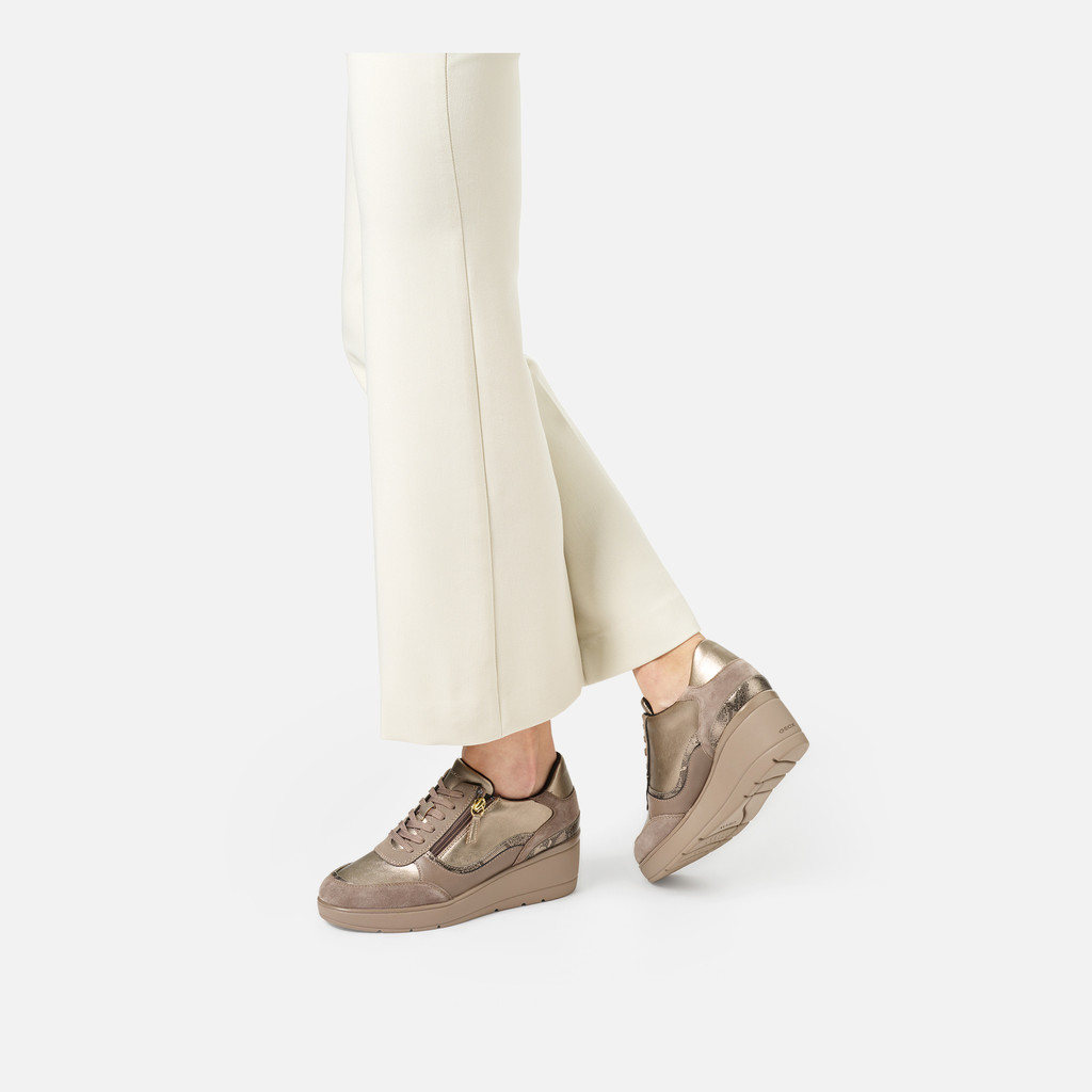 Baskets compensees ILDE FEMME Taupe - image number 2 | GEOX
