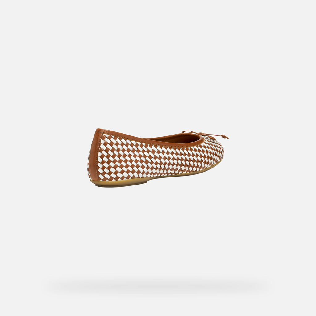 Leather ballerina flats PALMARIA WOMAN Camel/Papyrus - image number 4 | GEOX