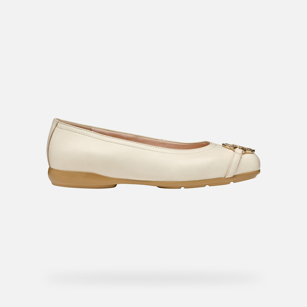 leather ballerina flats ANNYTAH W WOMAN Papyrus - image number 1 | GEOX