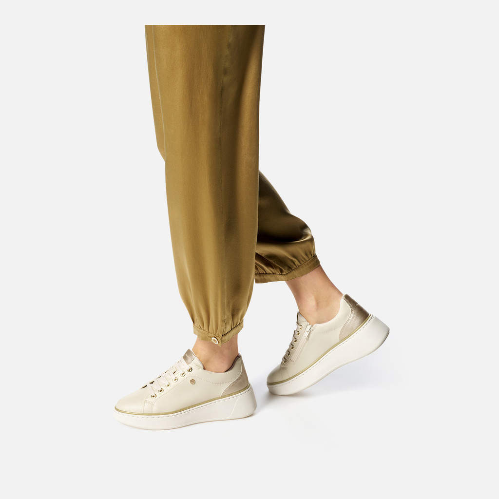 Platform trainers SUNNETTY WOMAN Papyrus/Light gold - image number 1 | GEOX