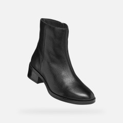 camexia woman — black 6