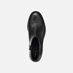 camexia woman — black 7