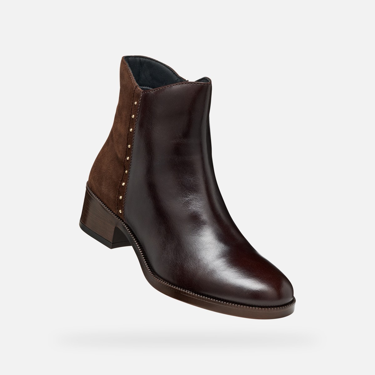 camexia woman — dark_brown