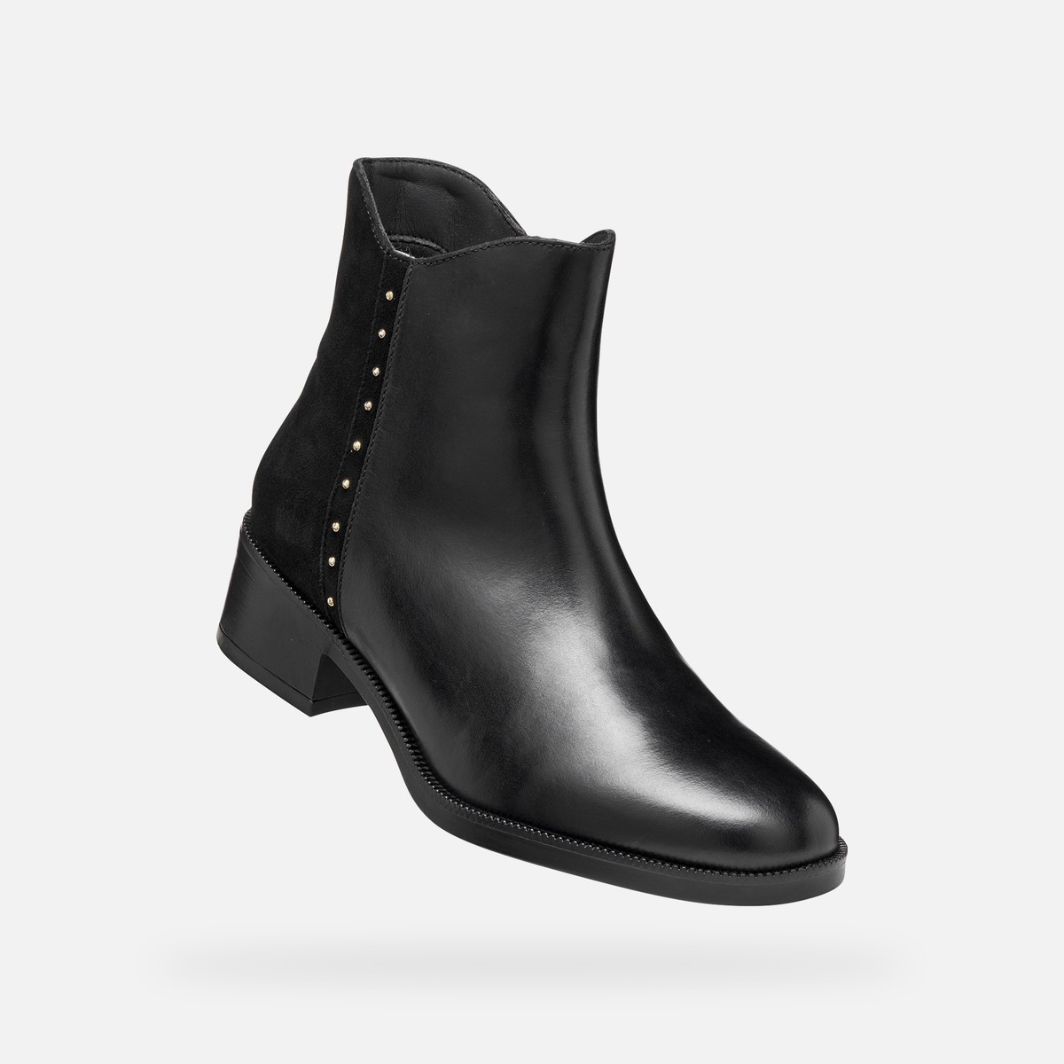 camexia woman — black
