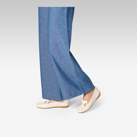 Leather loafers ANNYTAH MOC WOMAN Papyrus - image number 1 | GEOX