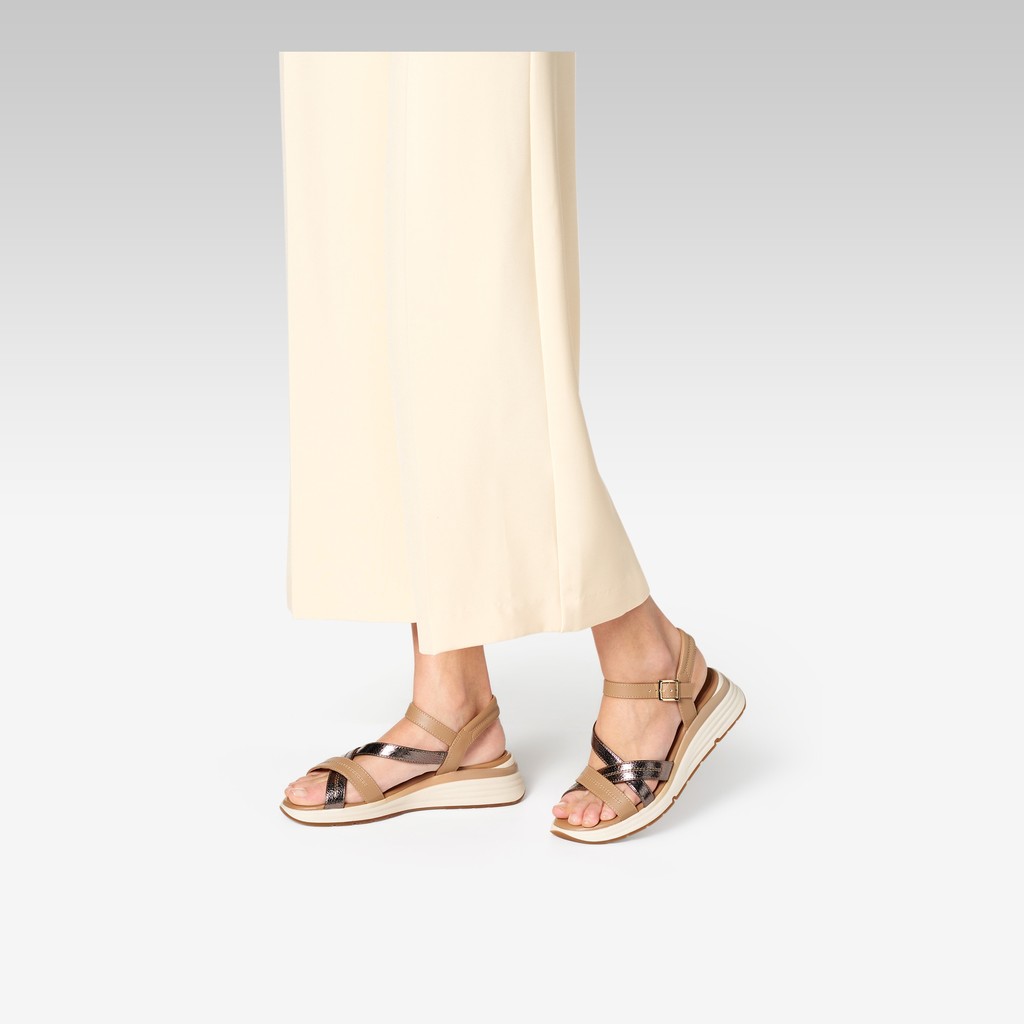 Platform sandals ELOWYNNE WOMAN Dark Beige/Beige - image number 1 | GEOX