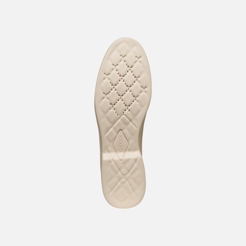 Mocassins en cuir XAND 3 FEMME Blanc cassé - image number 6 | GEOX