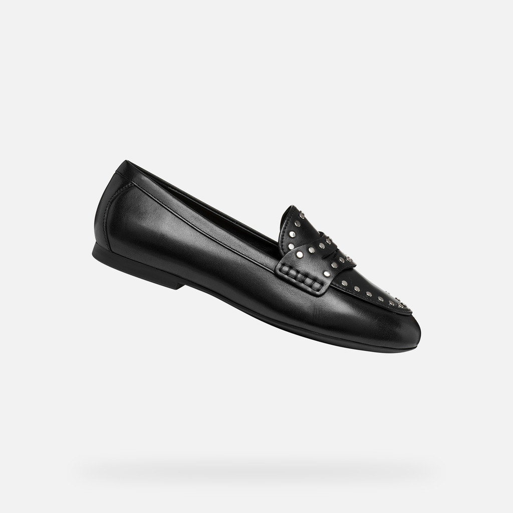 Mocassins cloutés NEW PALMARIA FEMME Noir - image number 0 | GEOX