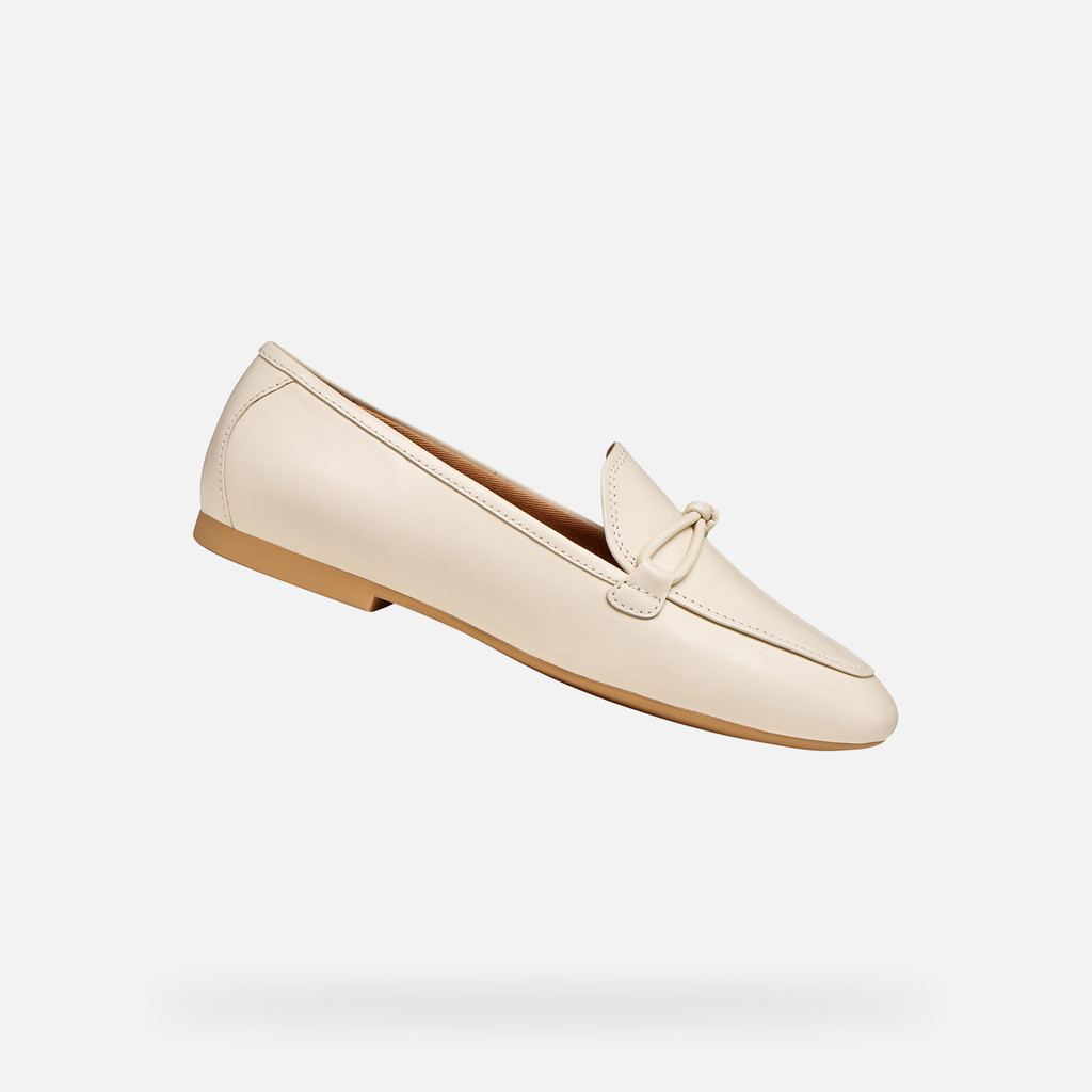 Mocassins en cuir NEW PALMARIA FEMME Blanc cassé - image number 0 | GEOX