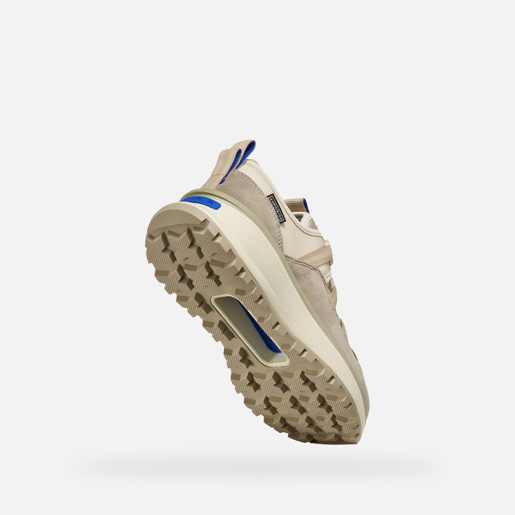 Sneakers imperm&eacute;ables GXRN-03 ABX FEMME Beige clair - image number 9 | GEOX