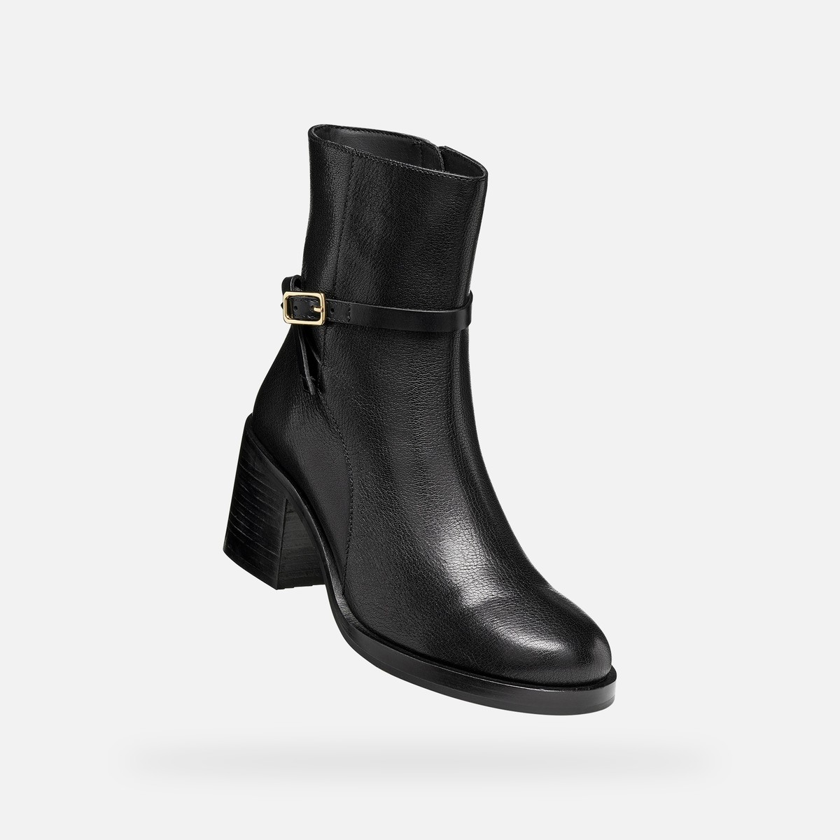 sobima woman — black