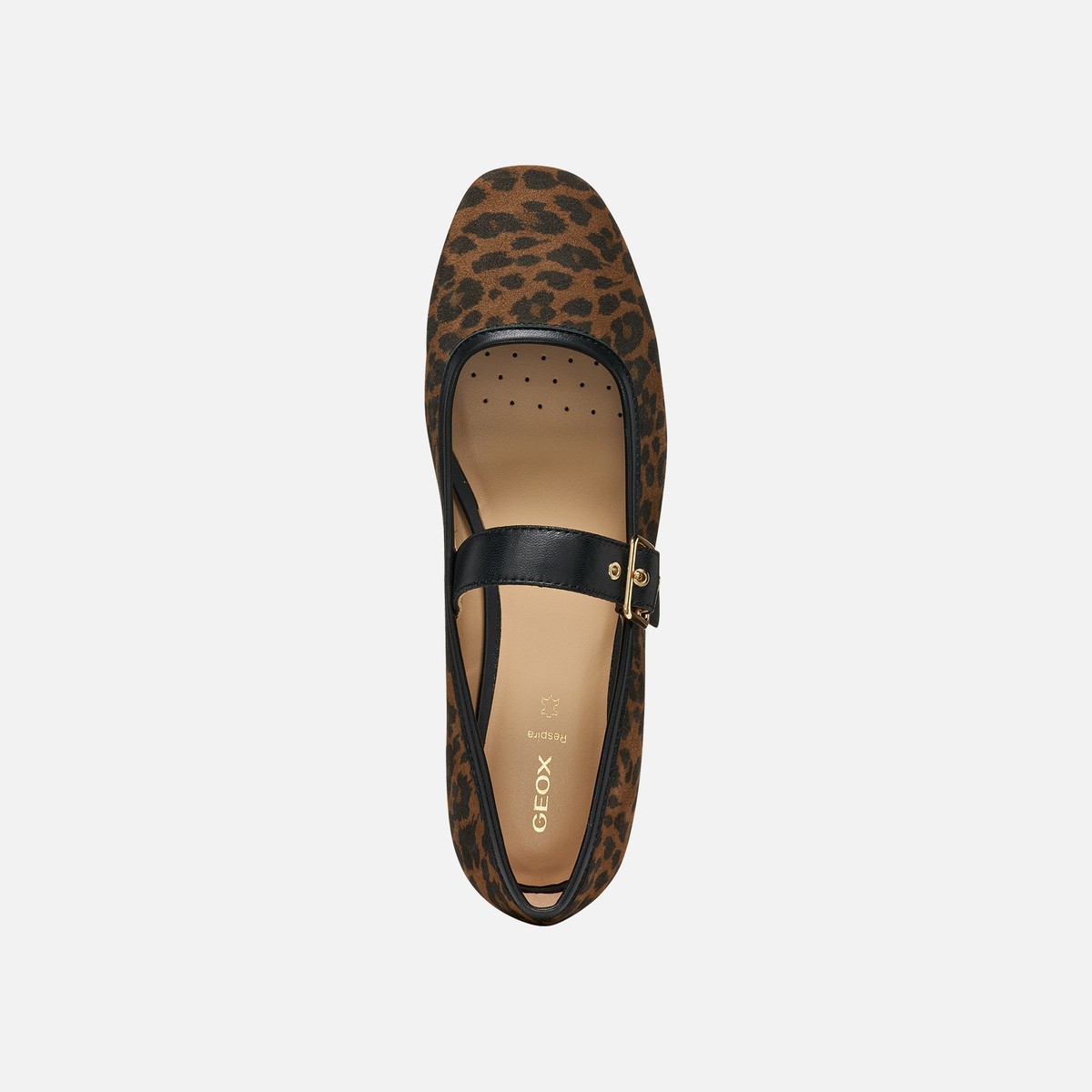 azlea woman — cognac