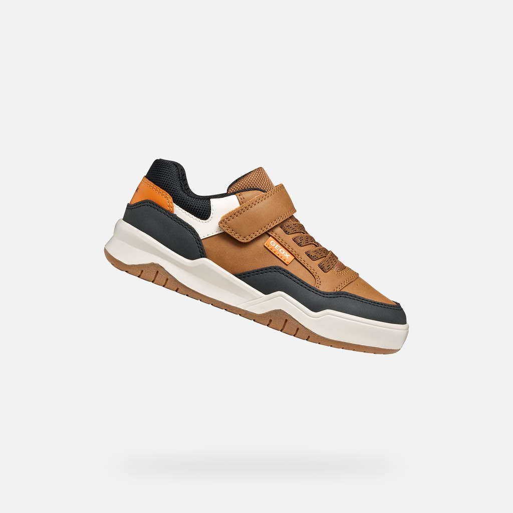 Niedrige Sneakers PERTH JUNGE Hellbraun - image number 0 | GEOX