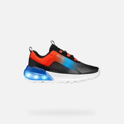 Shoes with lights ACTIVART ILLUMINUS JUNIOR Black/Light red - image number 1 | GEOX