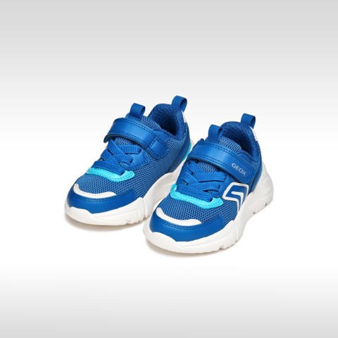 Sapatilhas baixas LOFTUS MENINO Azul real/Azul celeste - image number 1 | GEOX