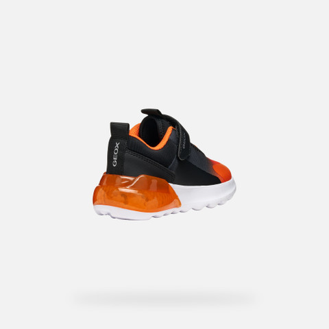 Shoes with lights ACTIVART ILLUMINUS BOY Black/Orange - image number 4 | GEOX