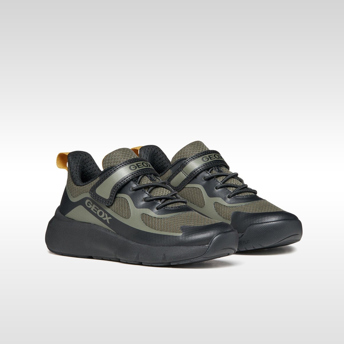 pro ran junior — dark_green/black