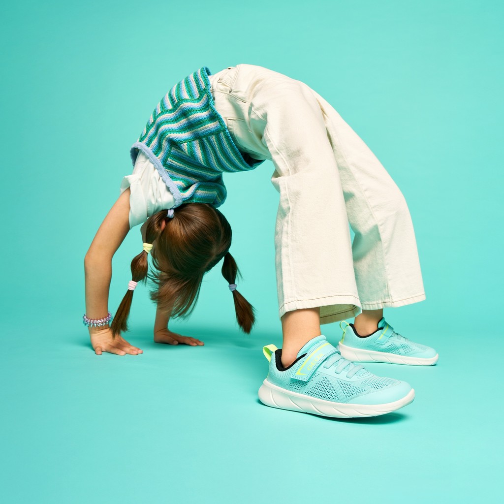 Caskets en toile FOOT-RUN FILLE Bleu eau/Vert acidul&eacute; - image number 9 | GEOX