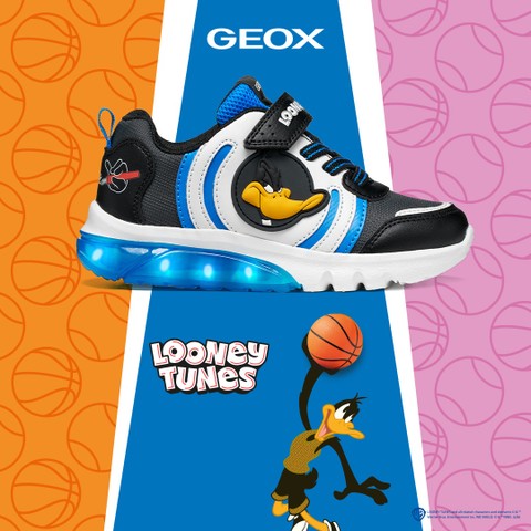 Looney Tunes shoes CIBERDRON BOY Black/Royal - image number 1 | GEOX