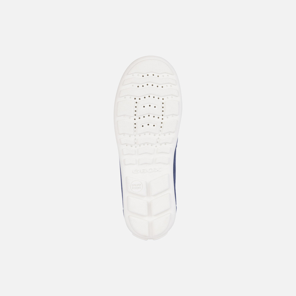 Geox J New Fast Boy A Moccasin J826CA00022C4211-J - Now 67% Off