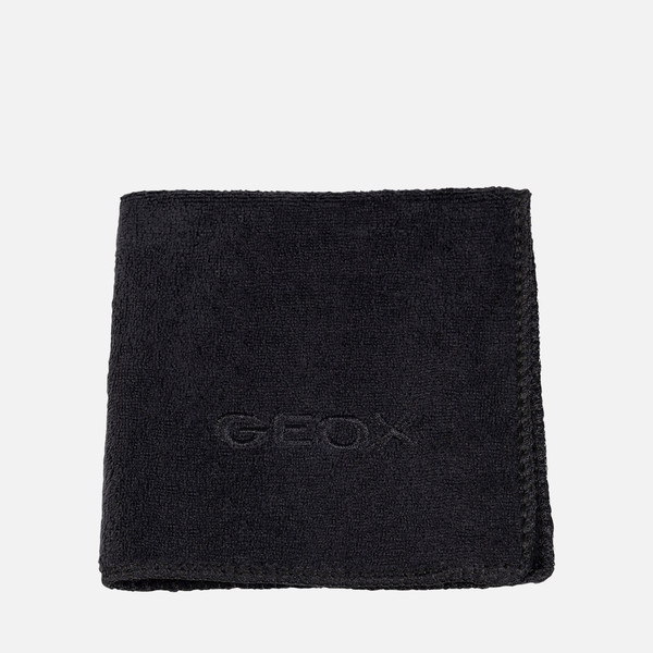 1 microfibre cloth — neutral