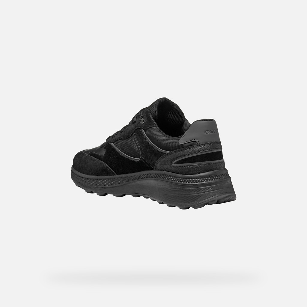 Geox D Spherica Actif A: Sneaker Donna Traspiranti E Ultra Ammortizzate, Comb. Lycra E Nabuk, Nero - 41 EU