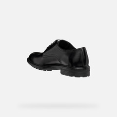 walk pleasure b man — black 7