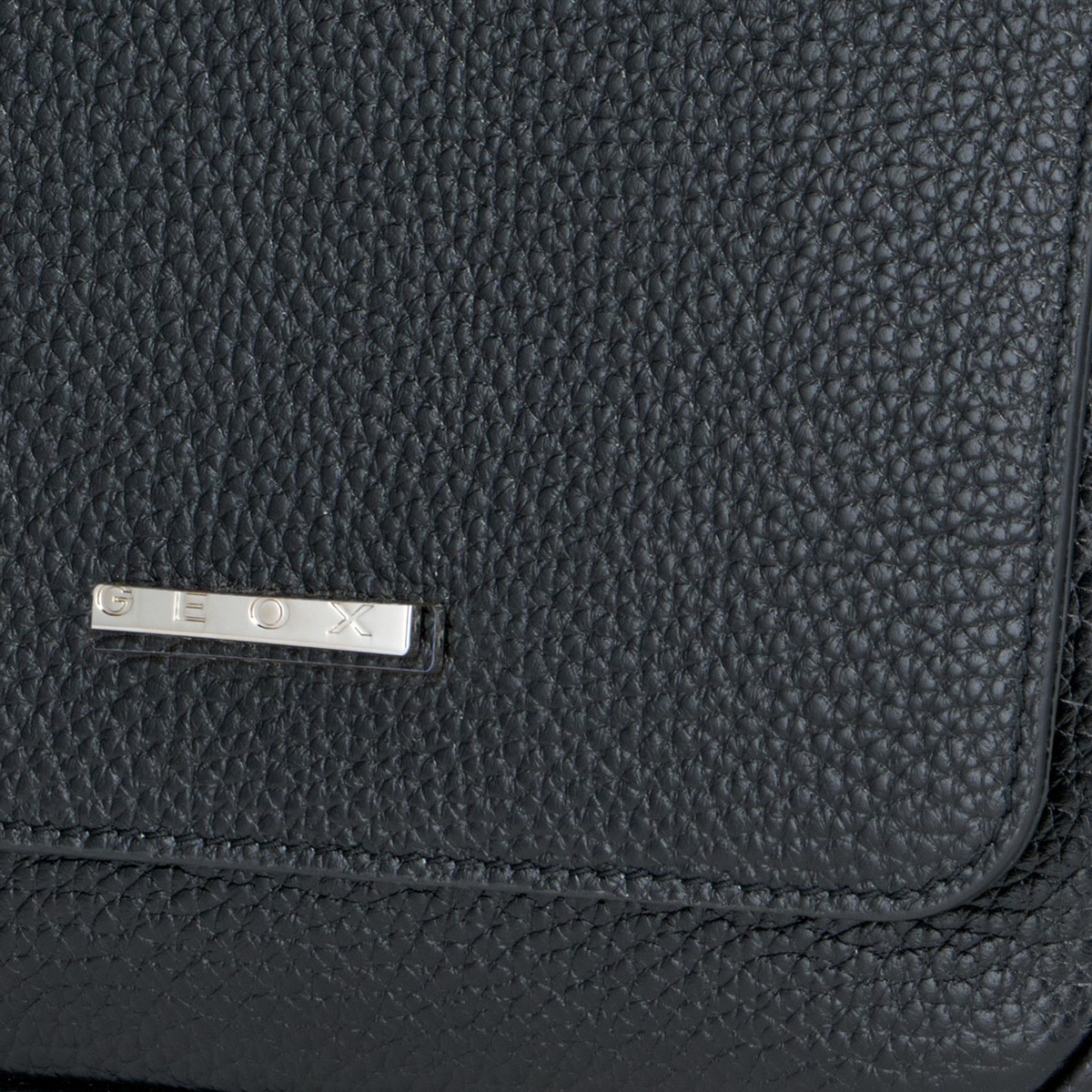 iunvex bag man — black