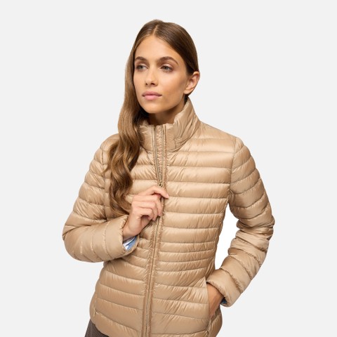 Doudoune courte JAYSEN FEMME Sable - image number 3 | GEOX