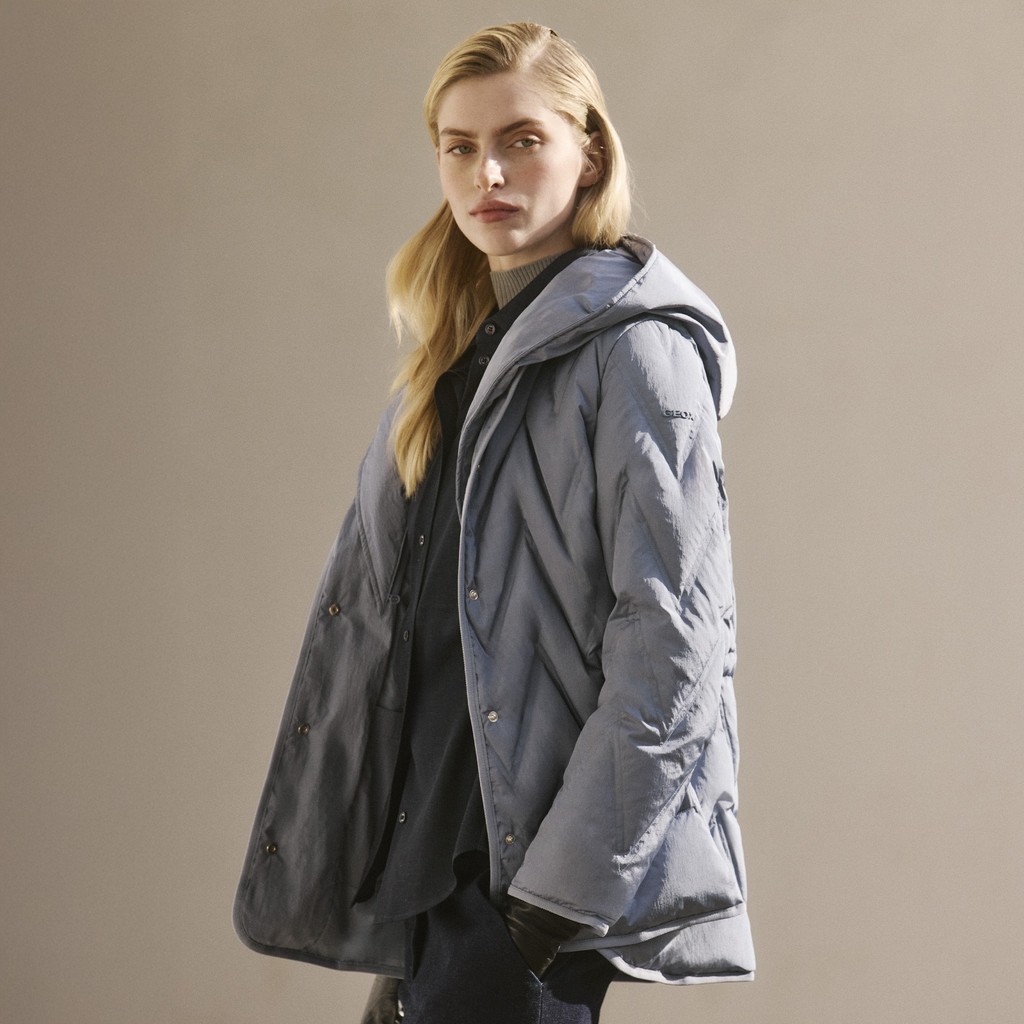 Short down jacket PLUMMERY WOMAN Faded denim - image number 7 | GEOX