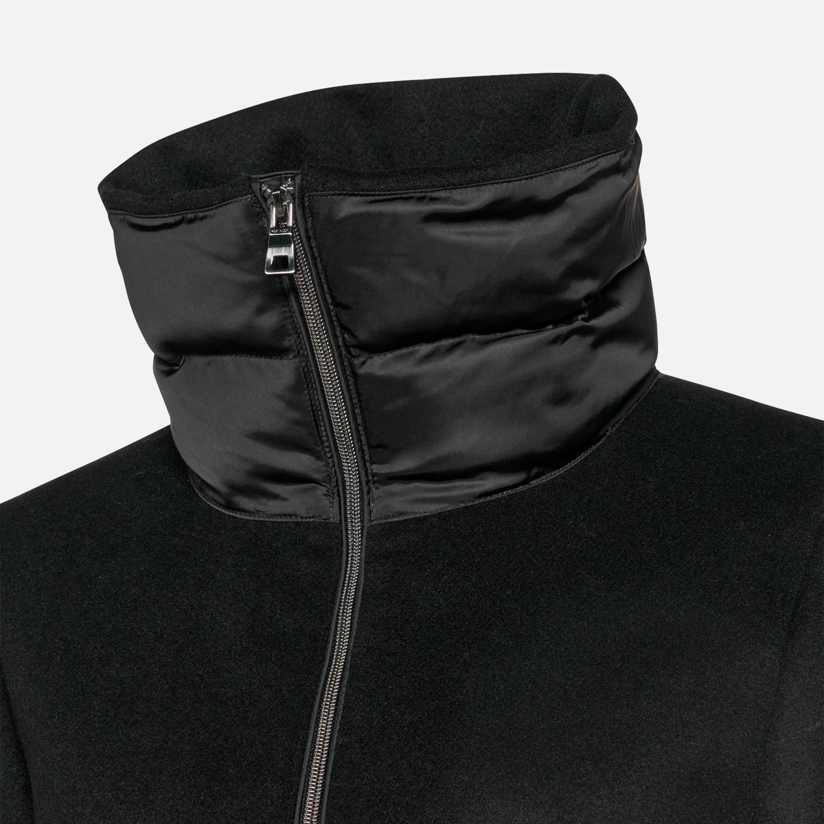 pluette woman — black/black