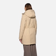 annytah woman — nougat 4
