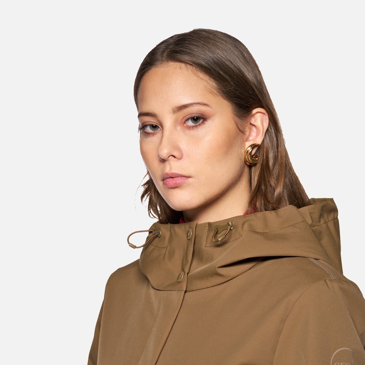 spherica woman — hazelnut_brown